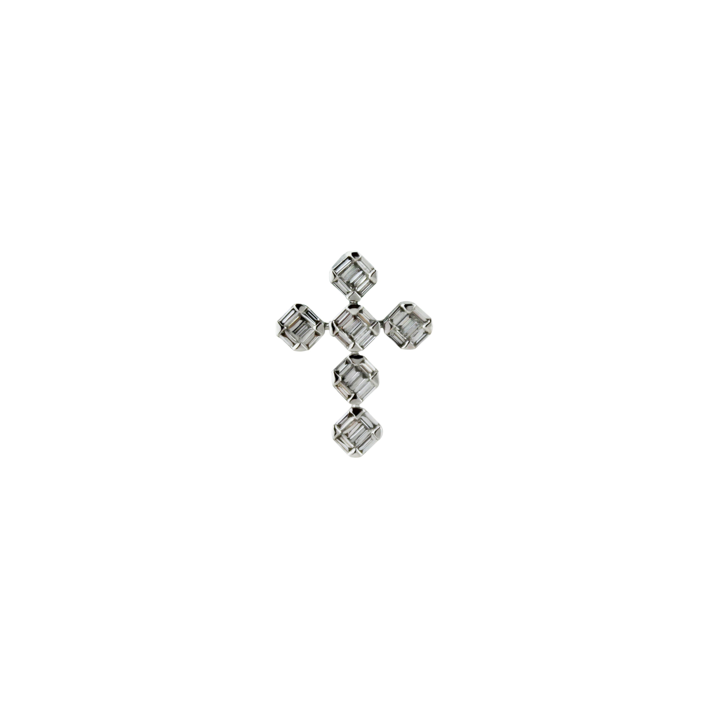 Aurelia Cross Diamond Pendant