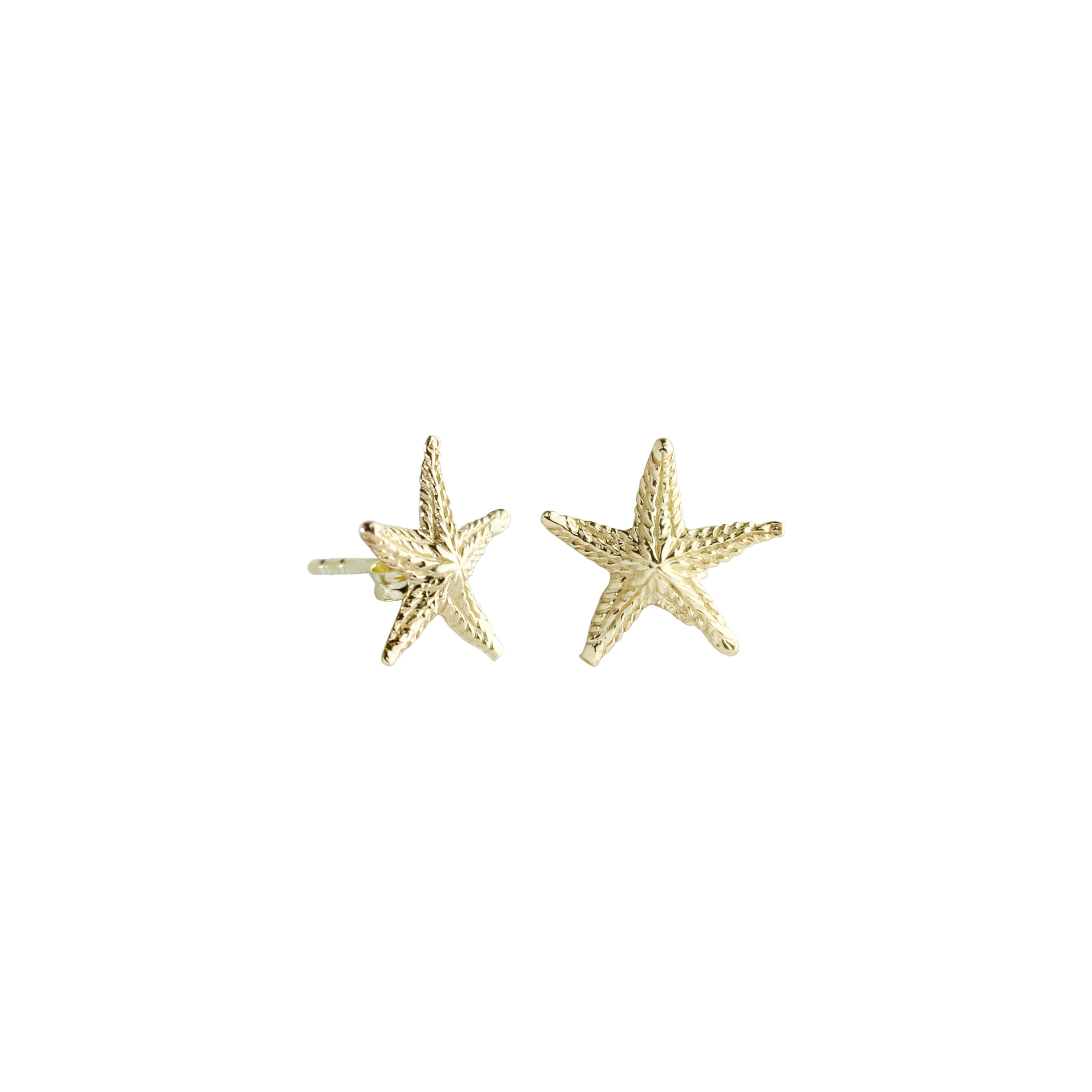 Sun, Sea, and Sand Starfish Gold Stud Earrings