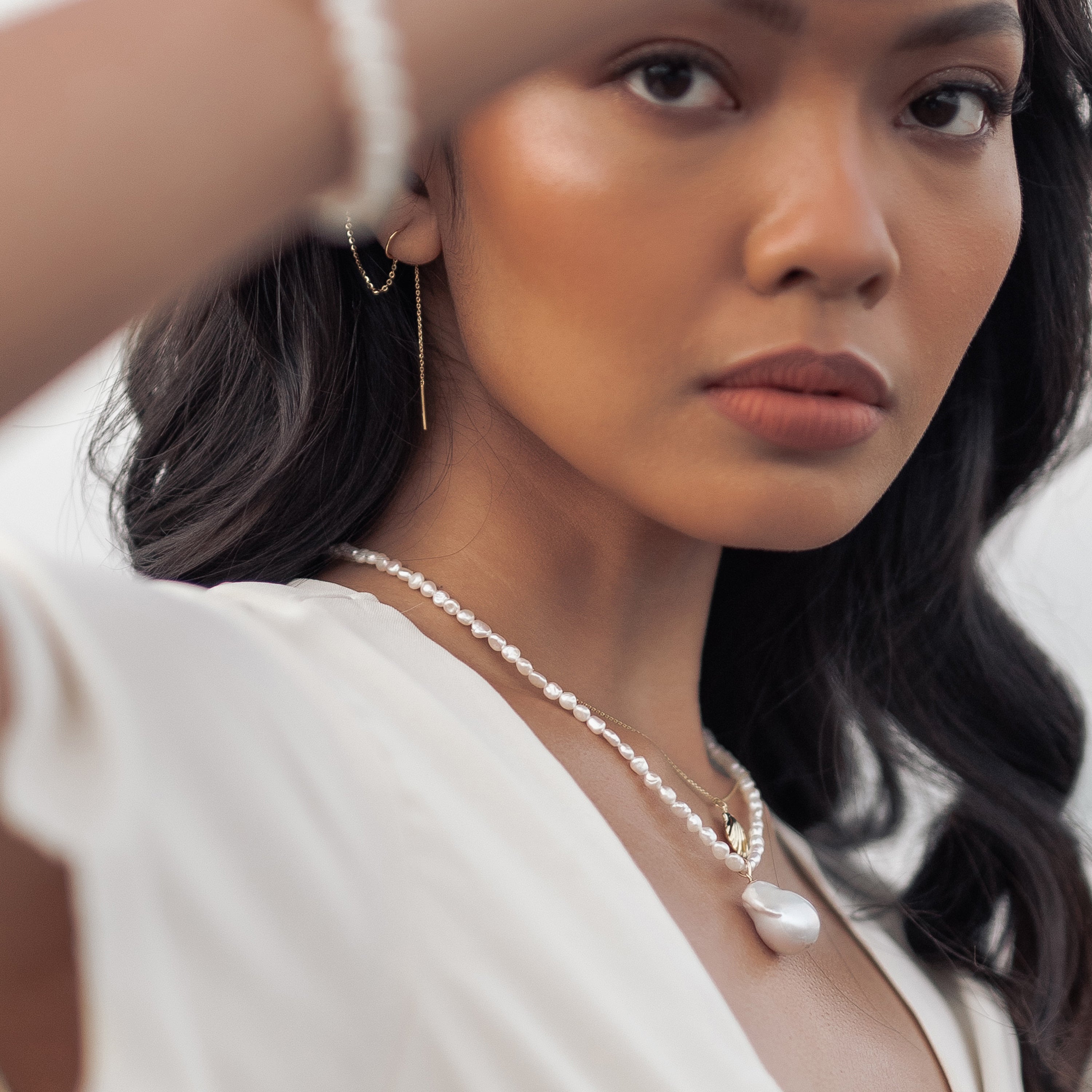 Siren's Drop Pearl Necklace
