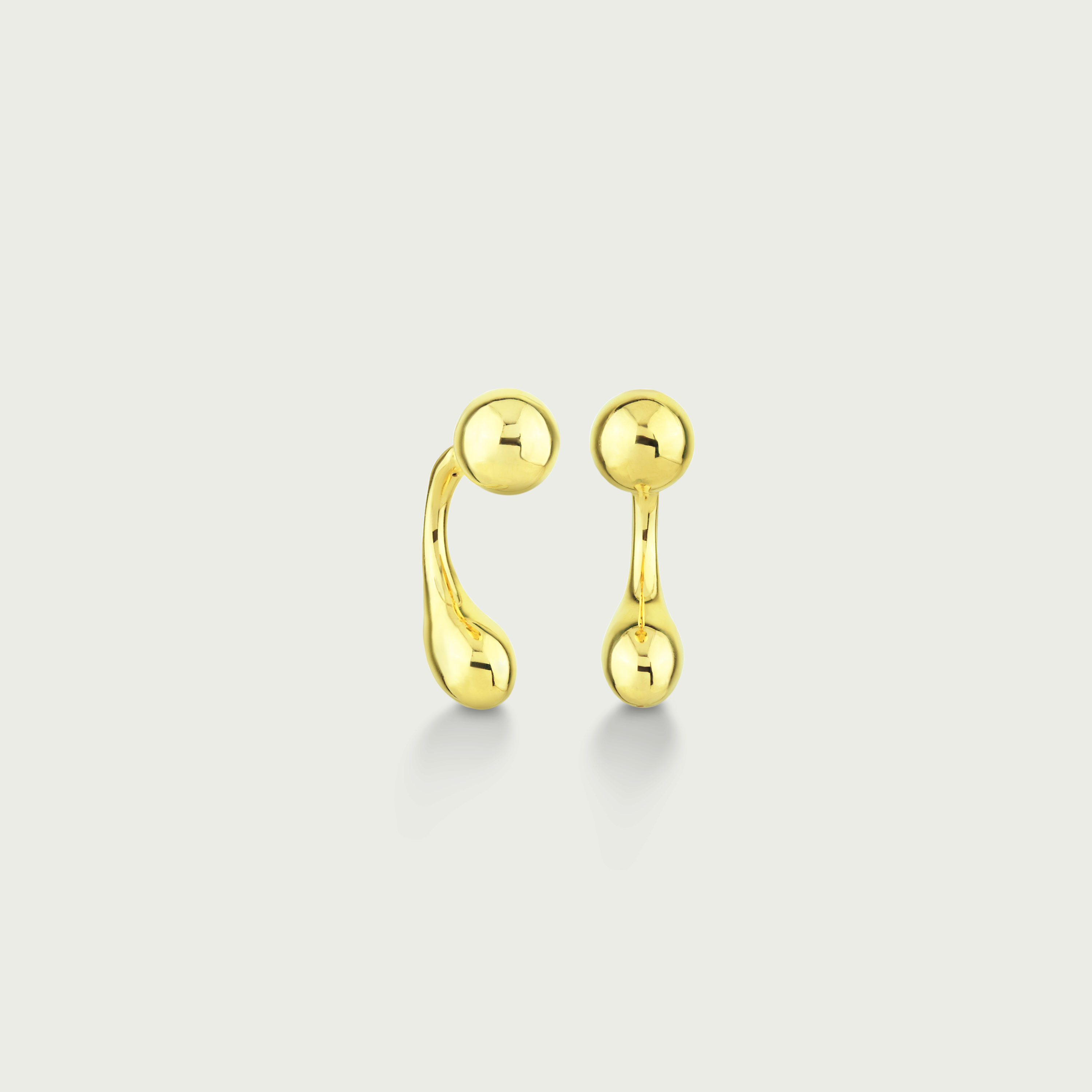 Debut Moment Gold Stud Earrings