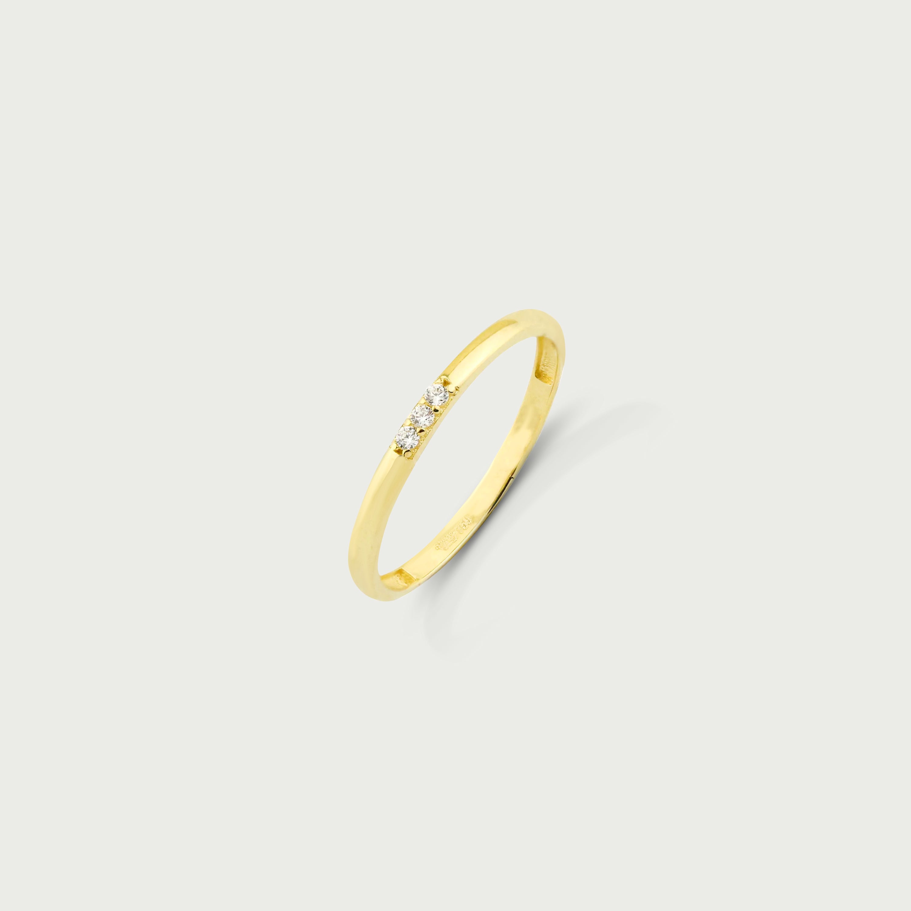 Everyday Edge Gold Ring