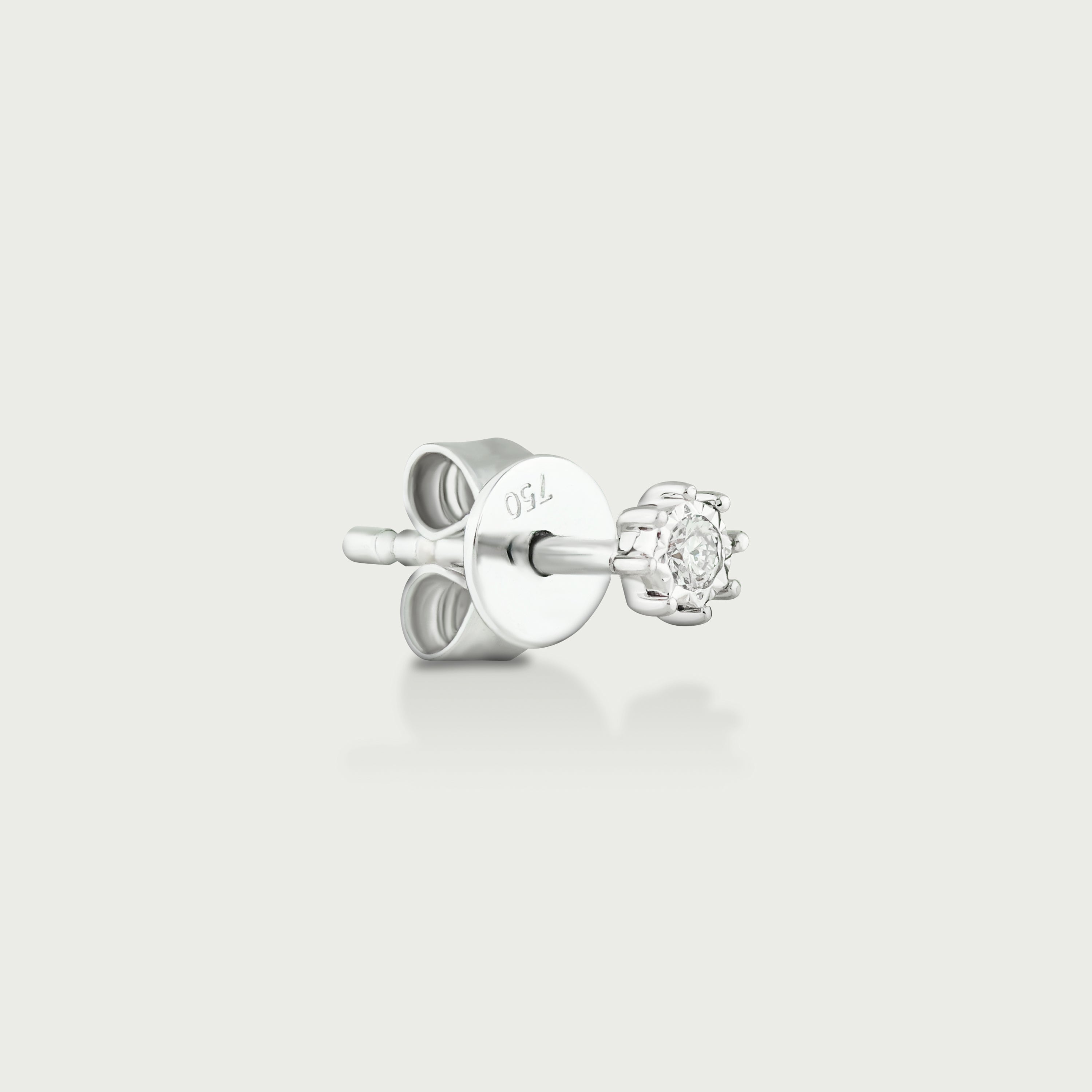 Stellar Solitude Shine Diamond Stud Earrings