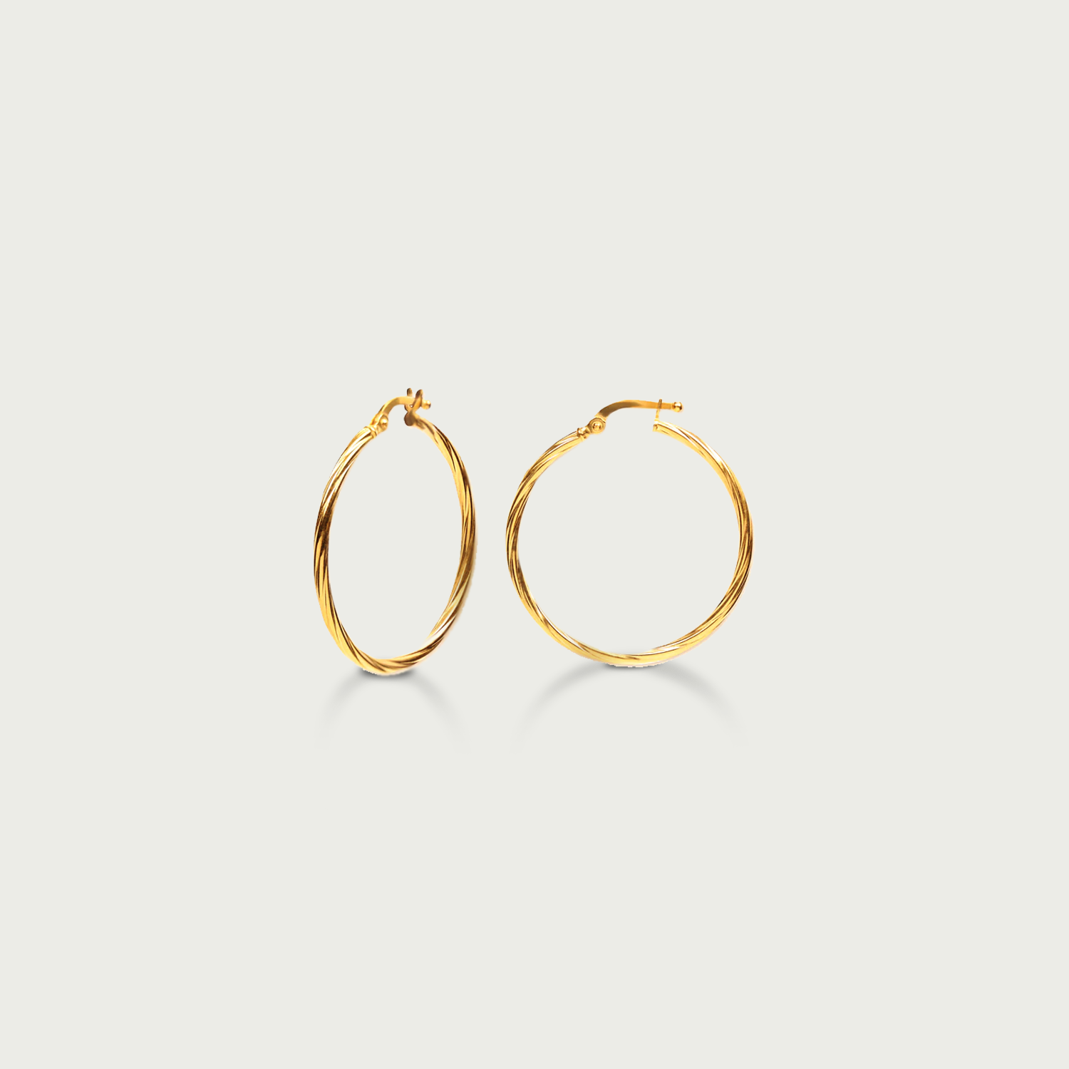 Chic Glamour Gold Hoop Earrings