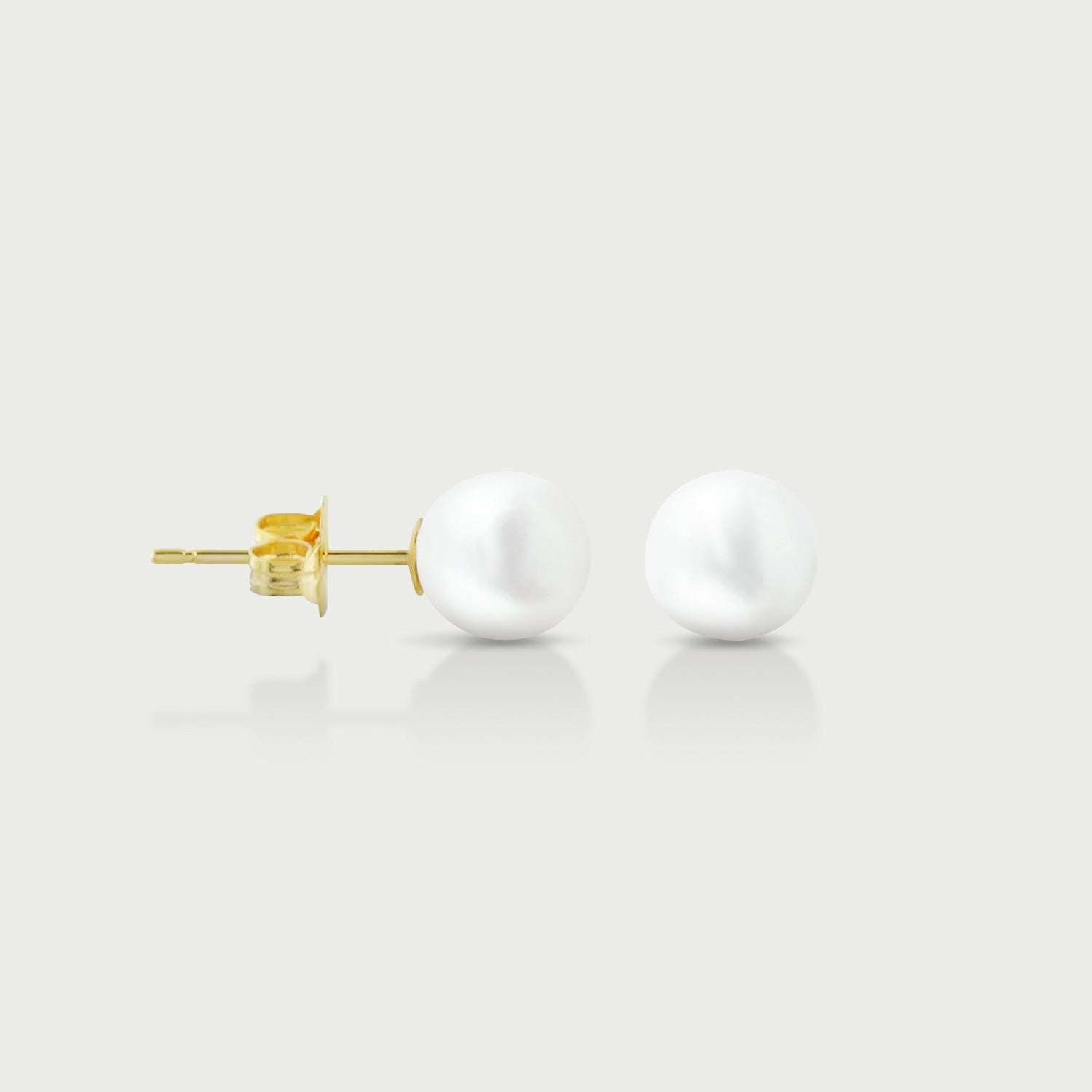 Beach Days Pearl Stud Earrings