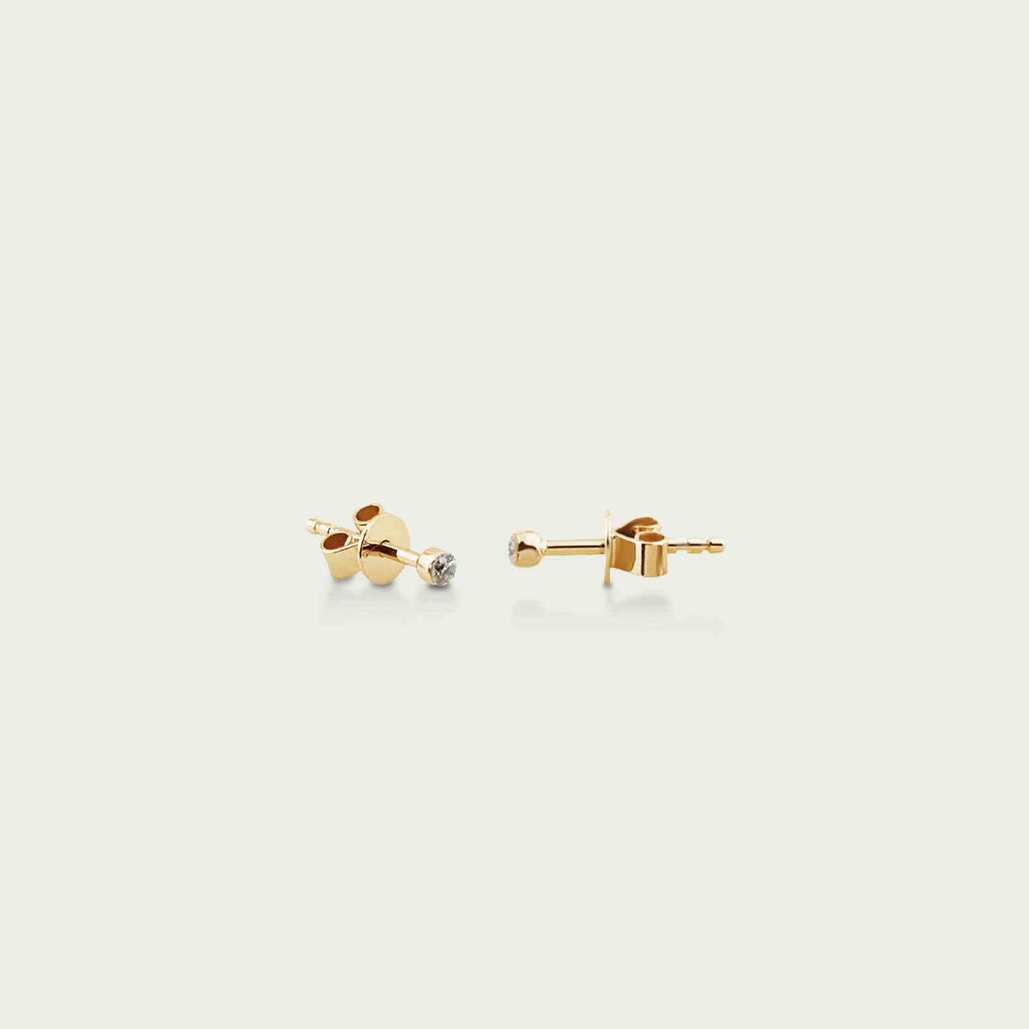 Chic Little Glow Diamond Stud Earrings
