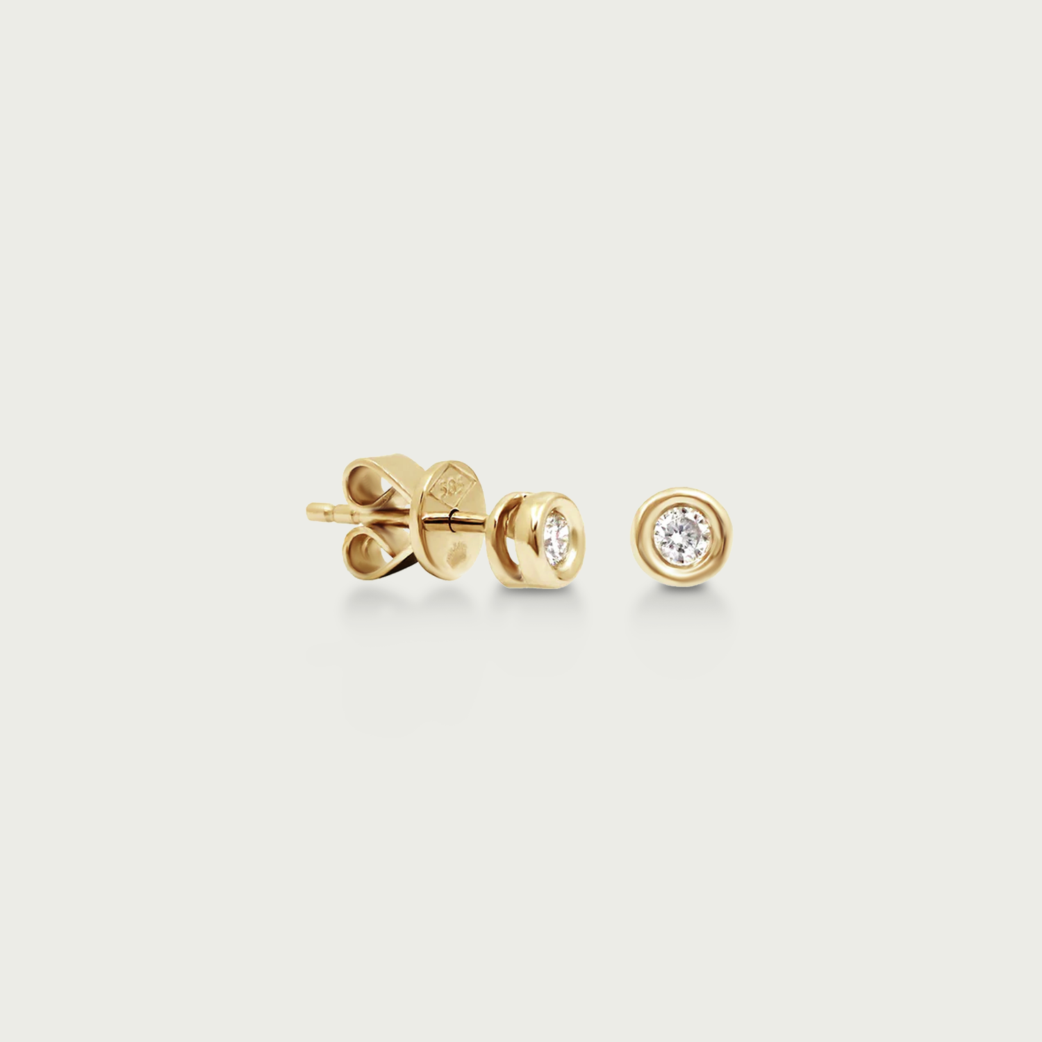 Chic Little Spark Diamond Stud Earrings
