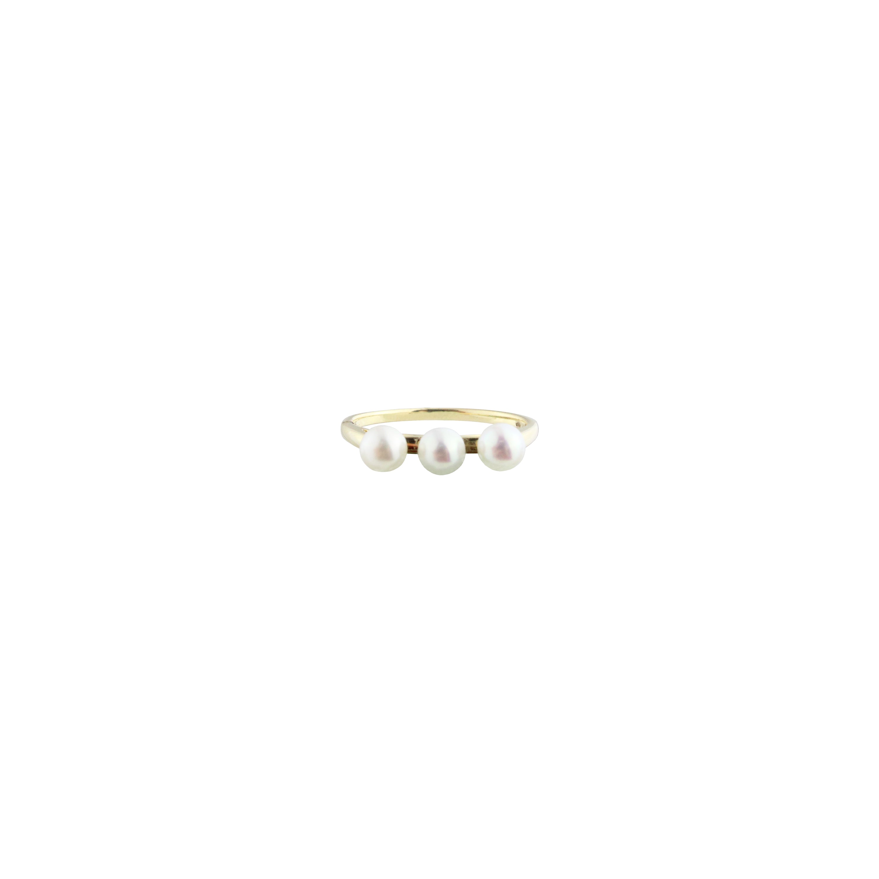 Sea Nymph Three Pearl Ring
