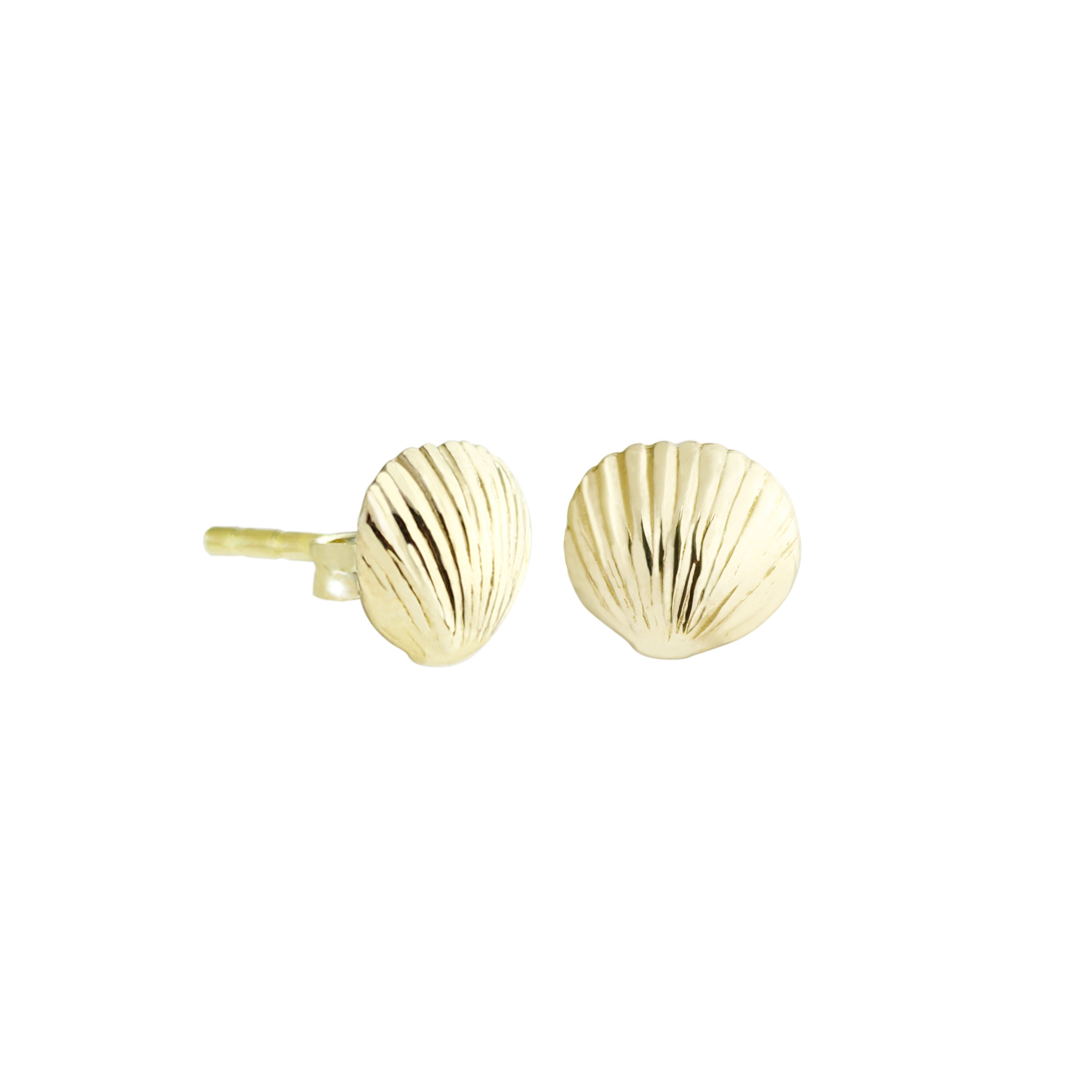 Sun, Sea, and Sand Clam Gold Stud Earrings
