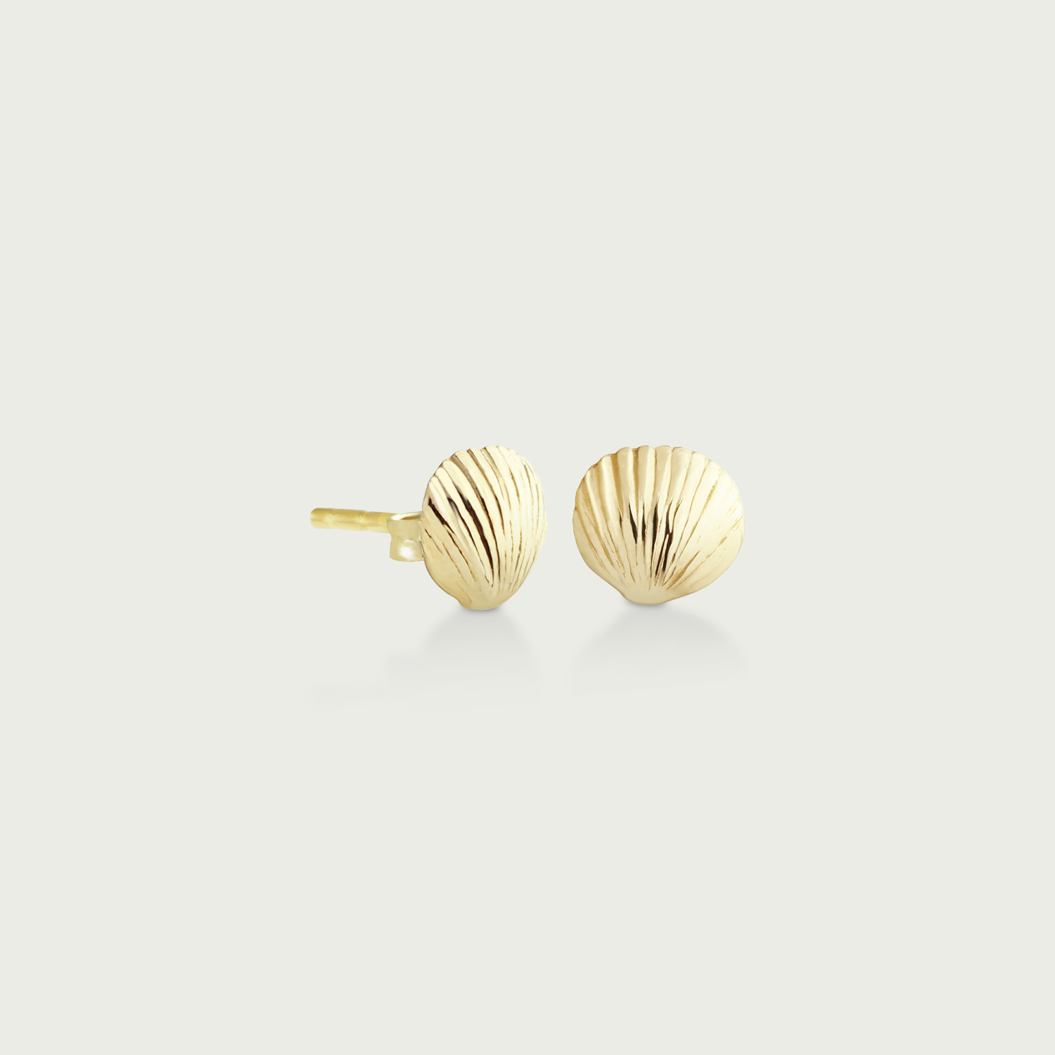 Sun, Sea, and Sand Clam Gold Stud Earrings