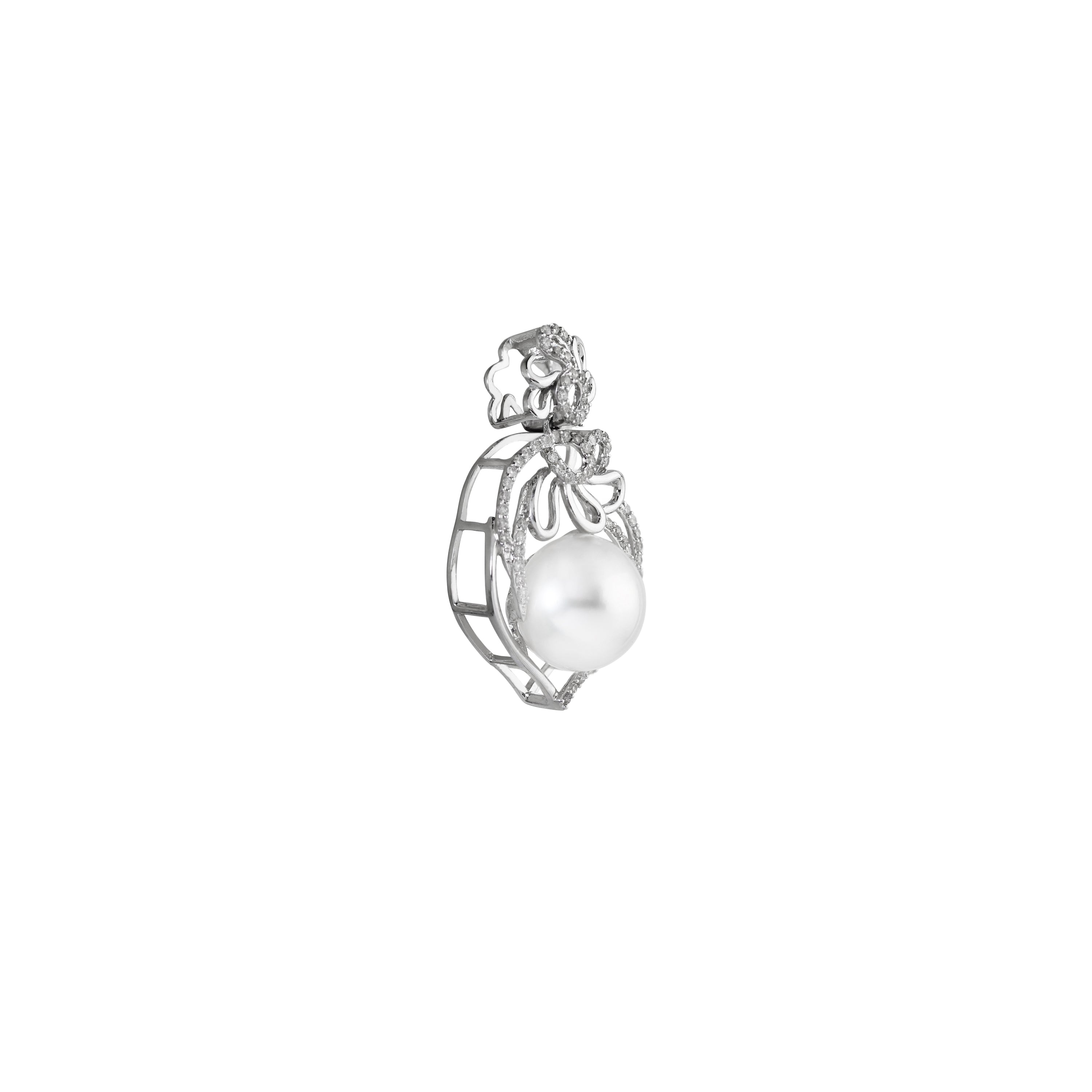 Timeless Vow Pearl Pendant
