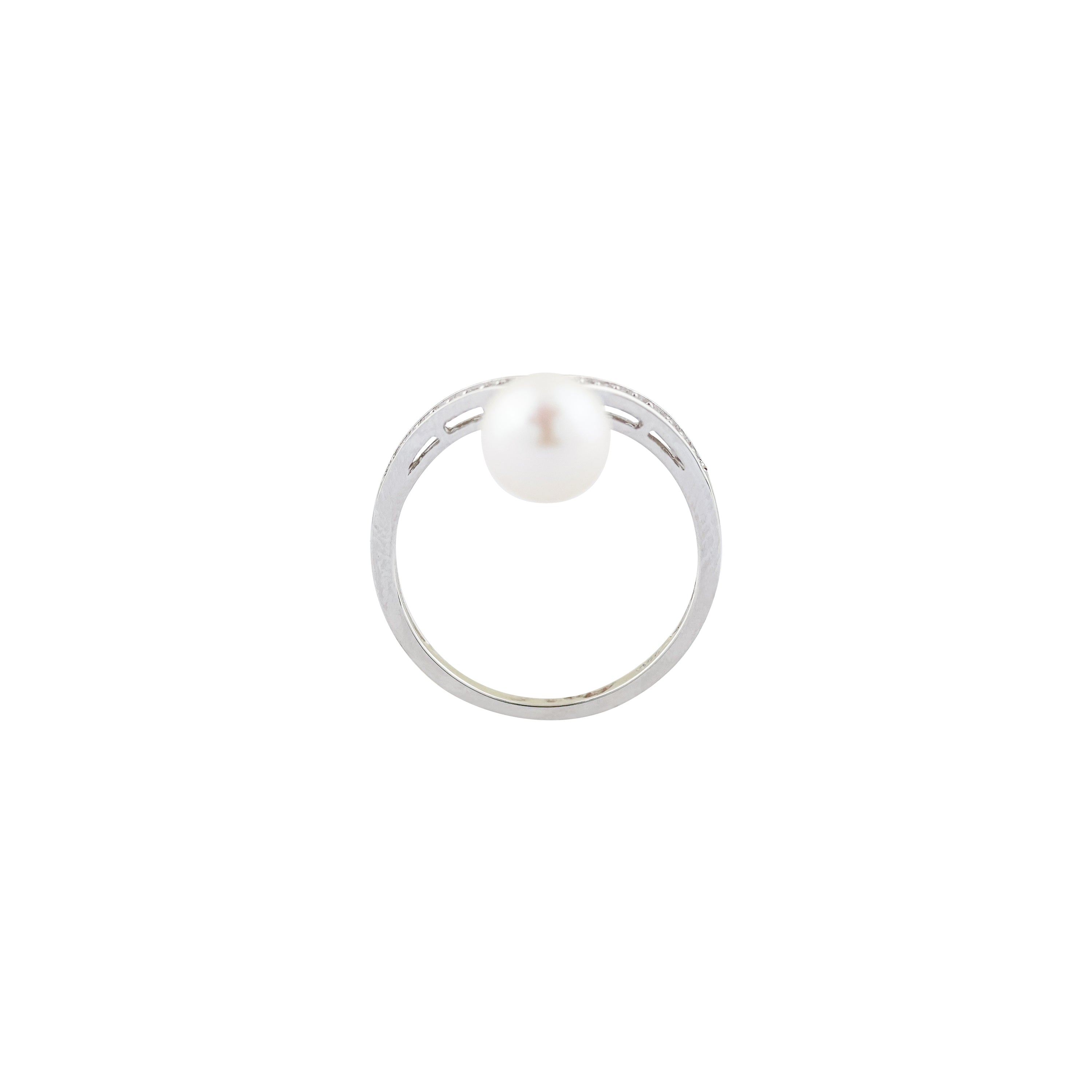 Poise Gold Ring