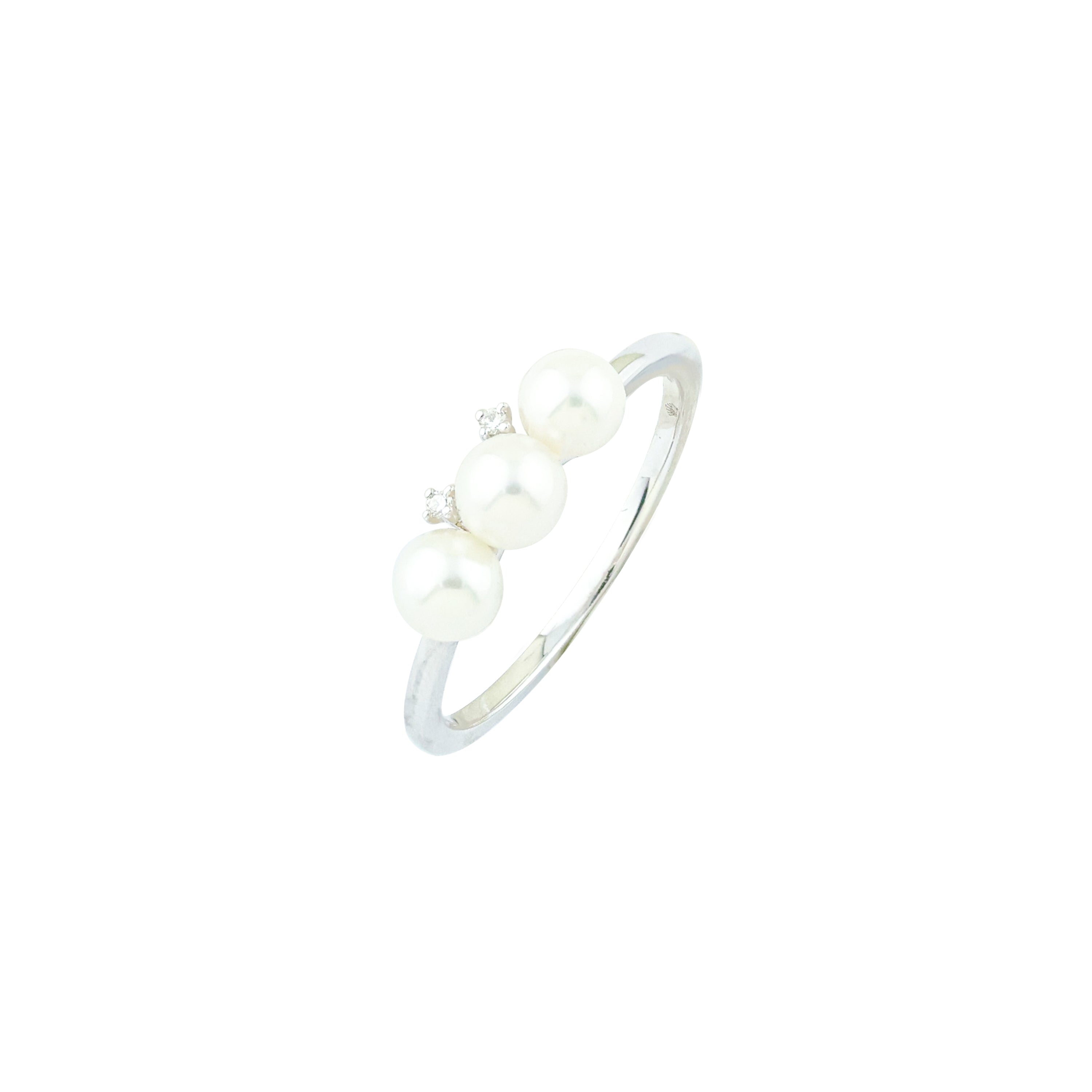Solstice Glow Pearl Ring