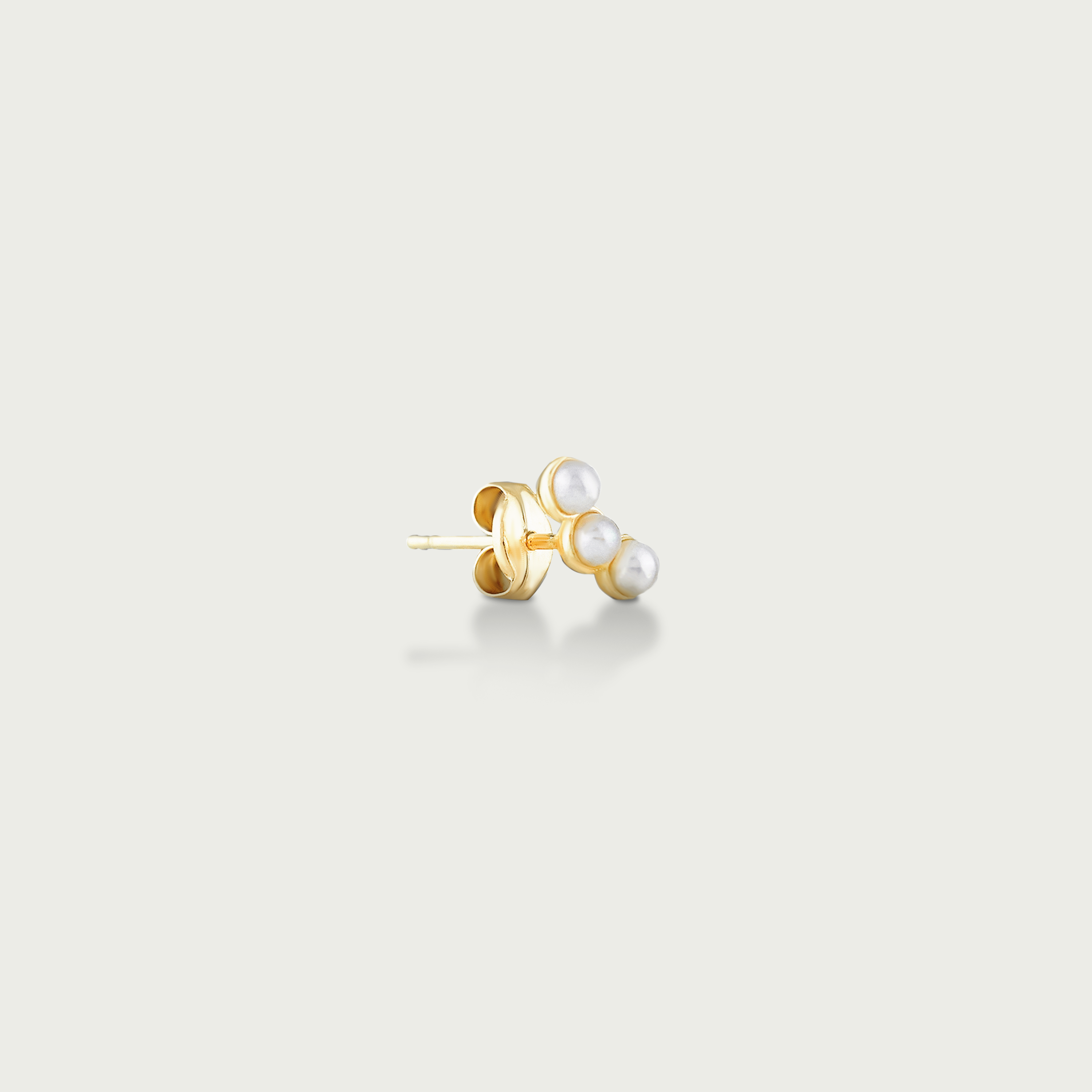 Bitty Blinkers Pearl Stud Earrings