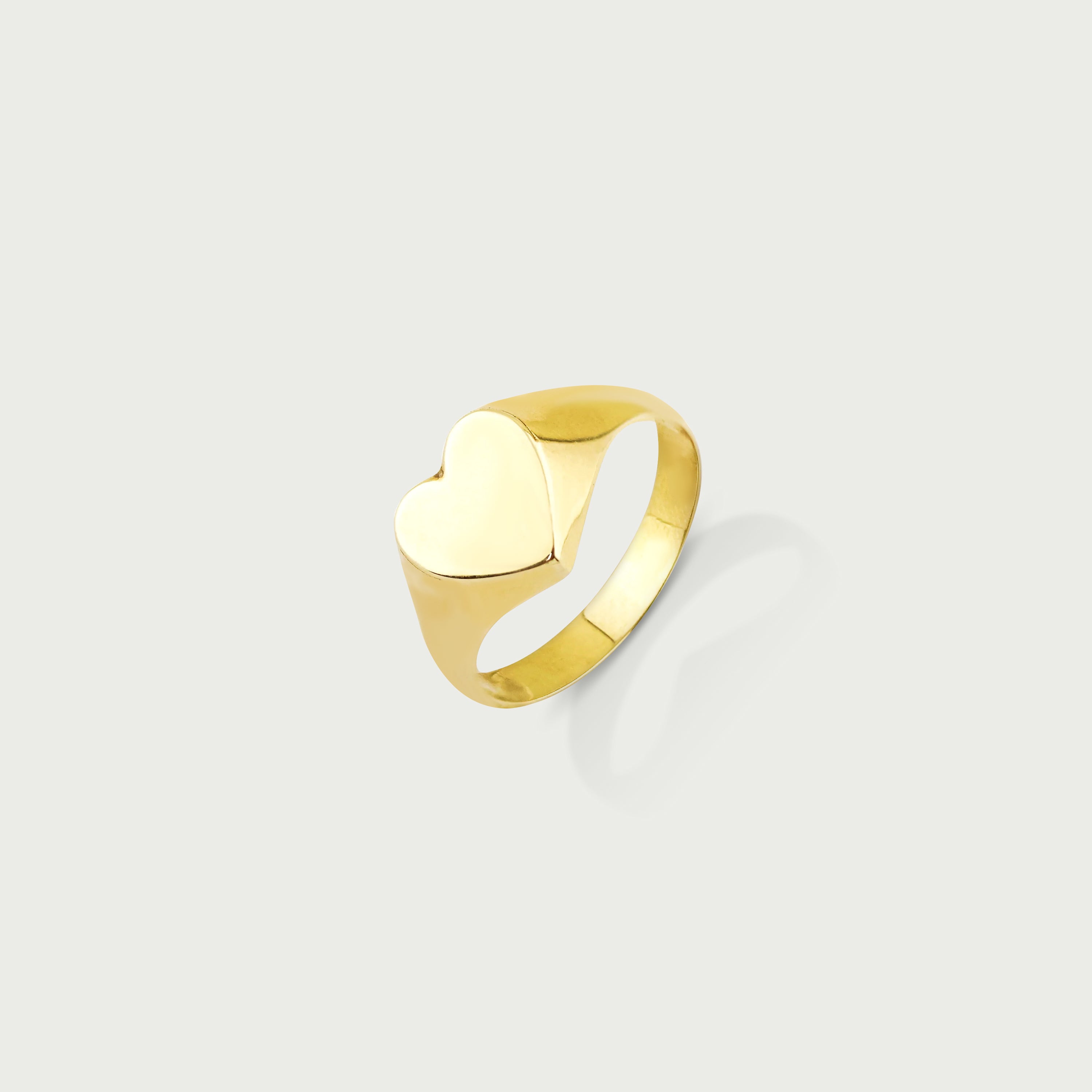 Centerstage Heart Gold Ring