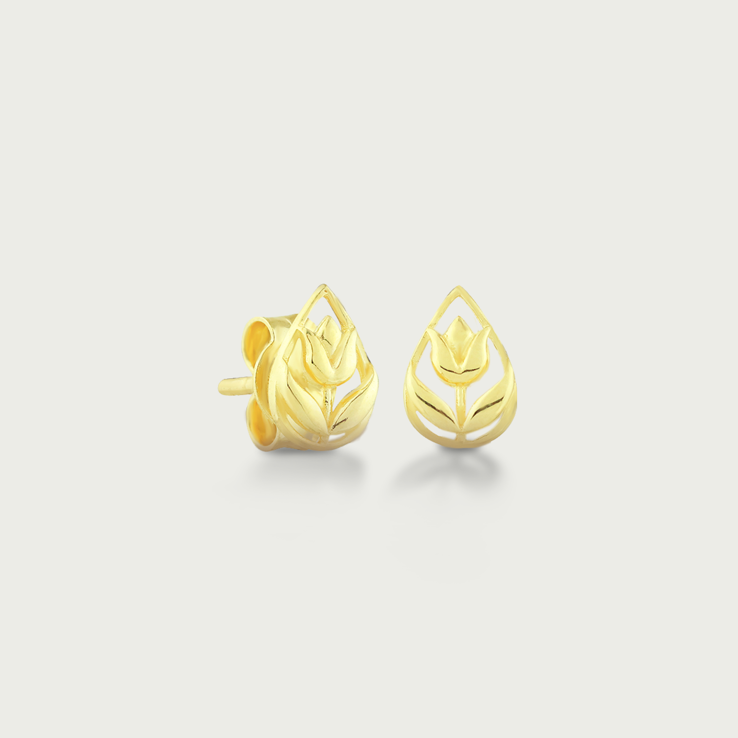 Clock-Out Chic Leaf Gold Stud Earrings