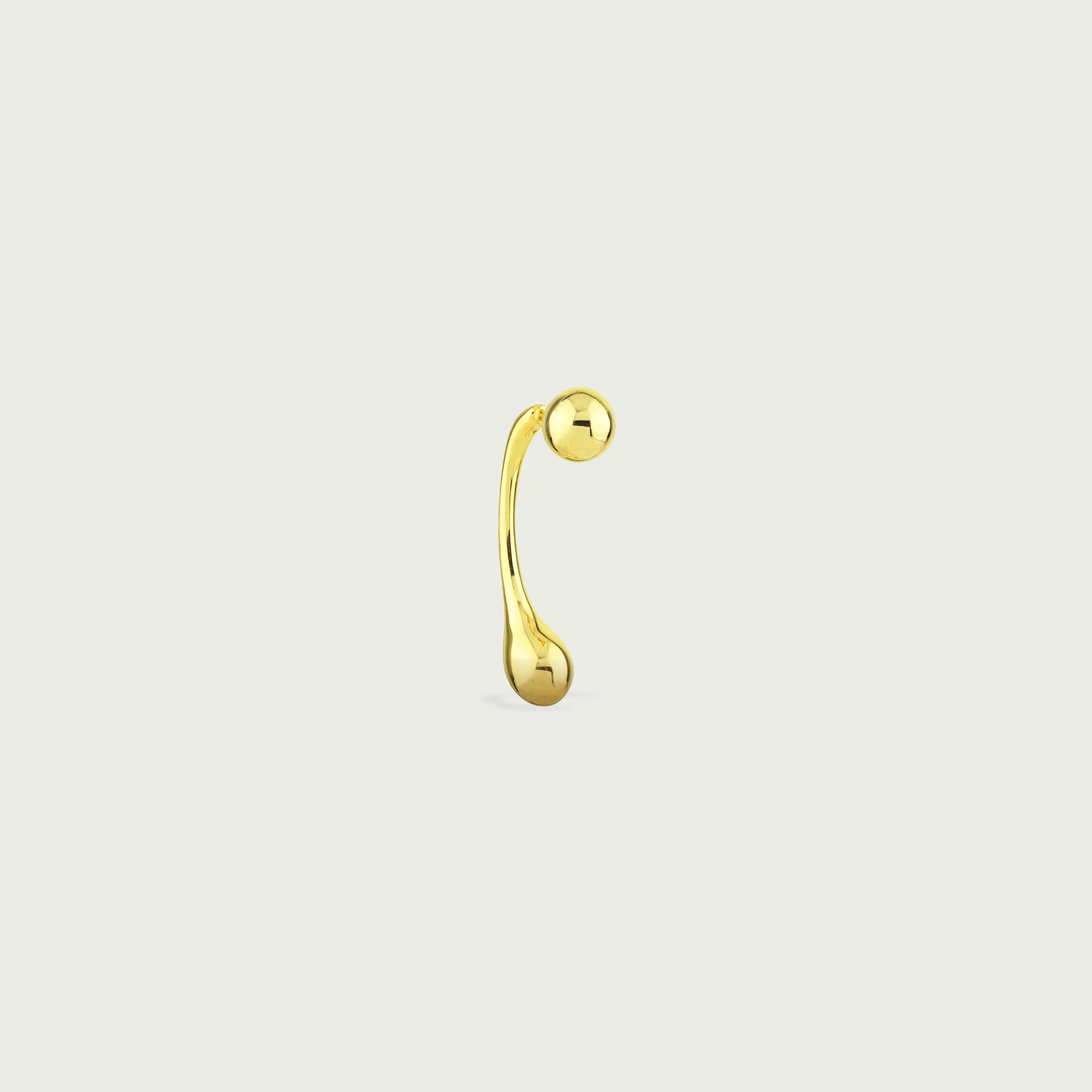 Debut Moment Gold Stud Earrings
