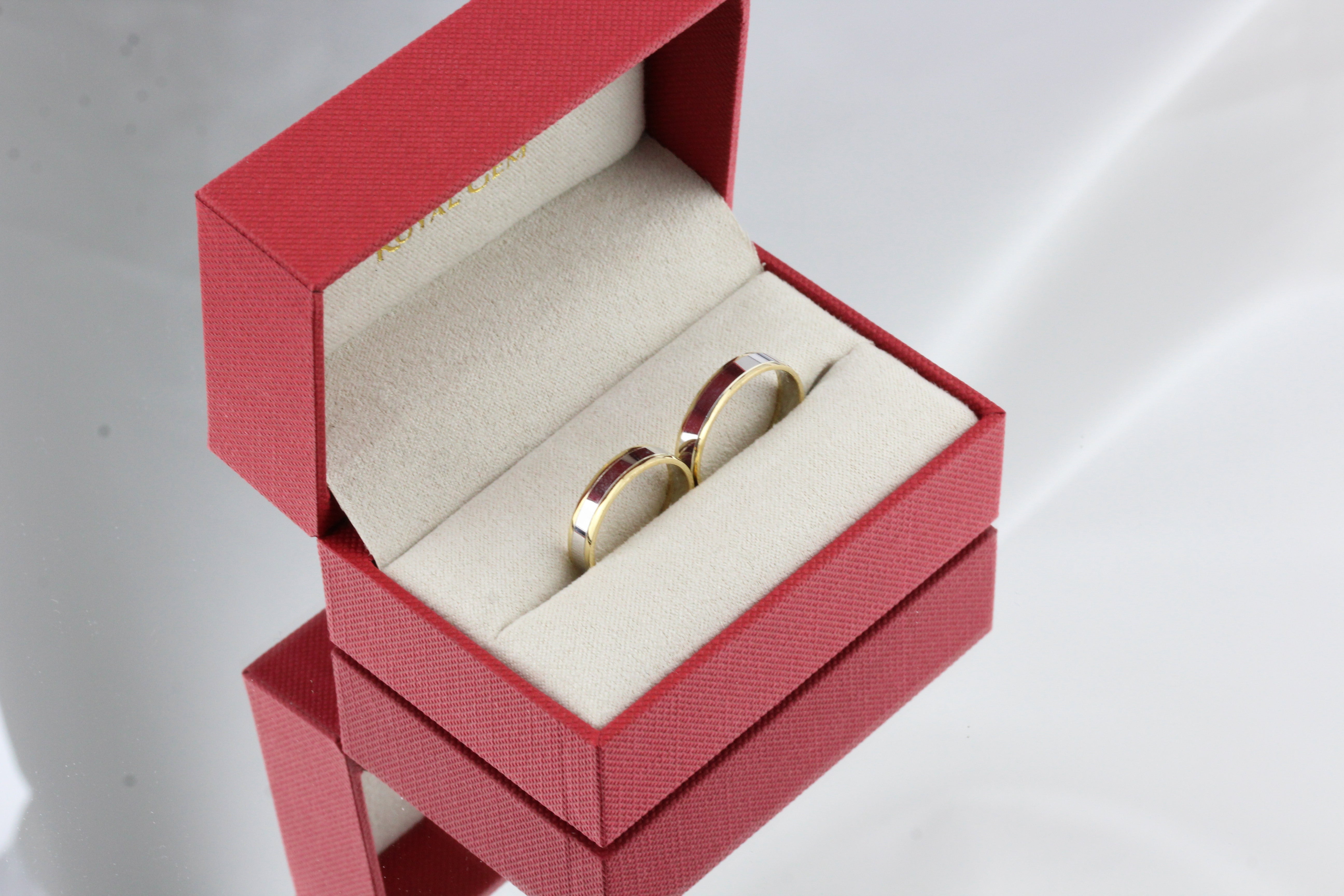 Halora Gold Wedding Ring