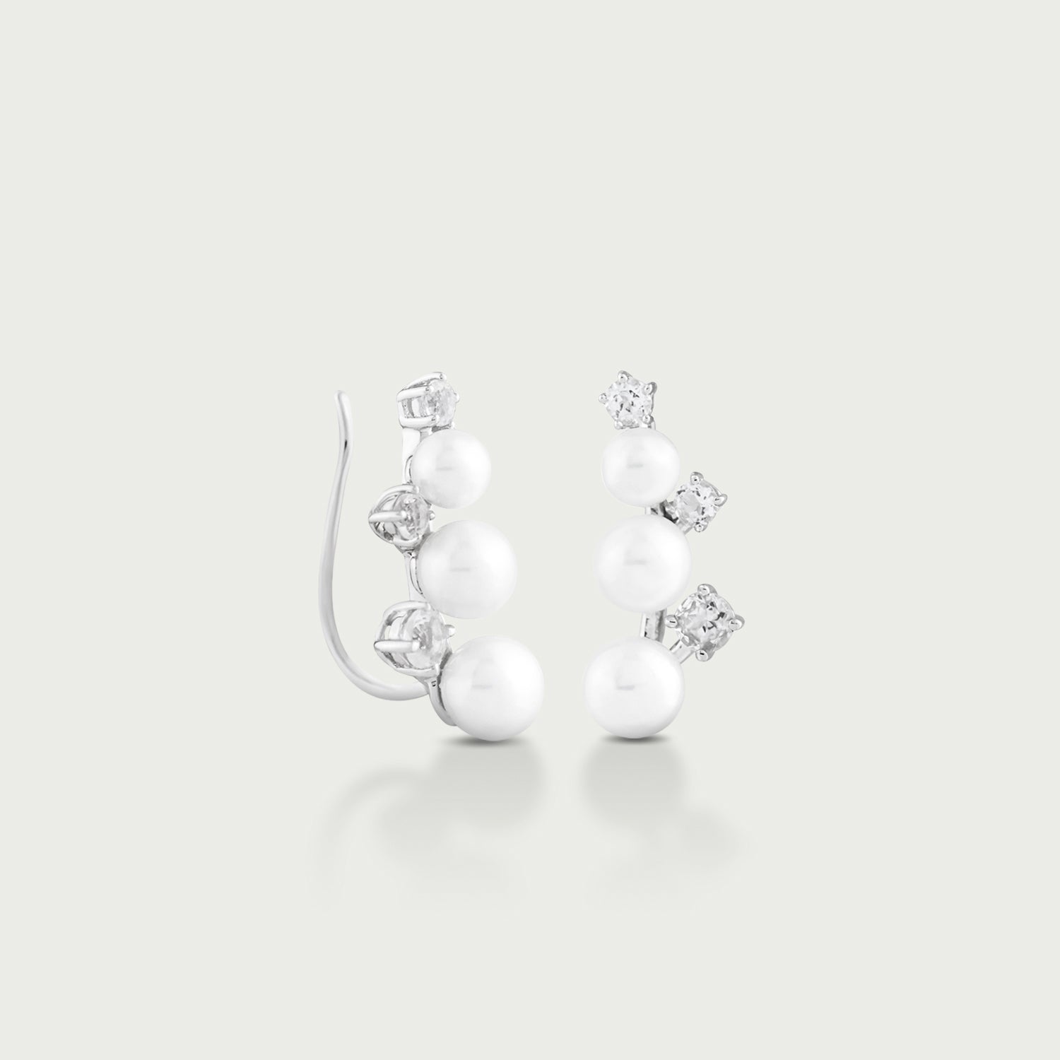 Ocean Mist Pearl Crawler Earring