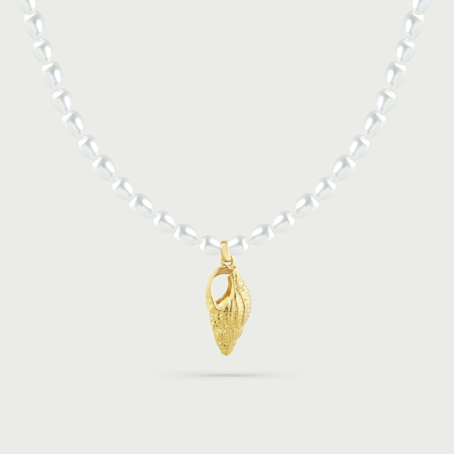 Seaside Harmony Shell Pearl Necklace