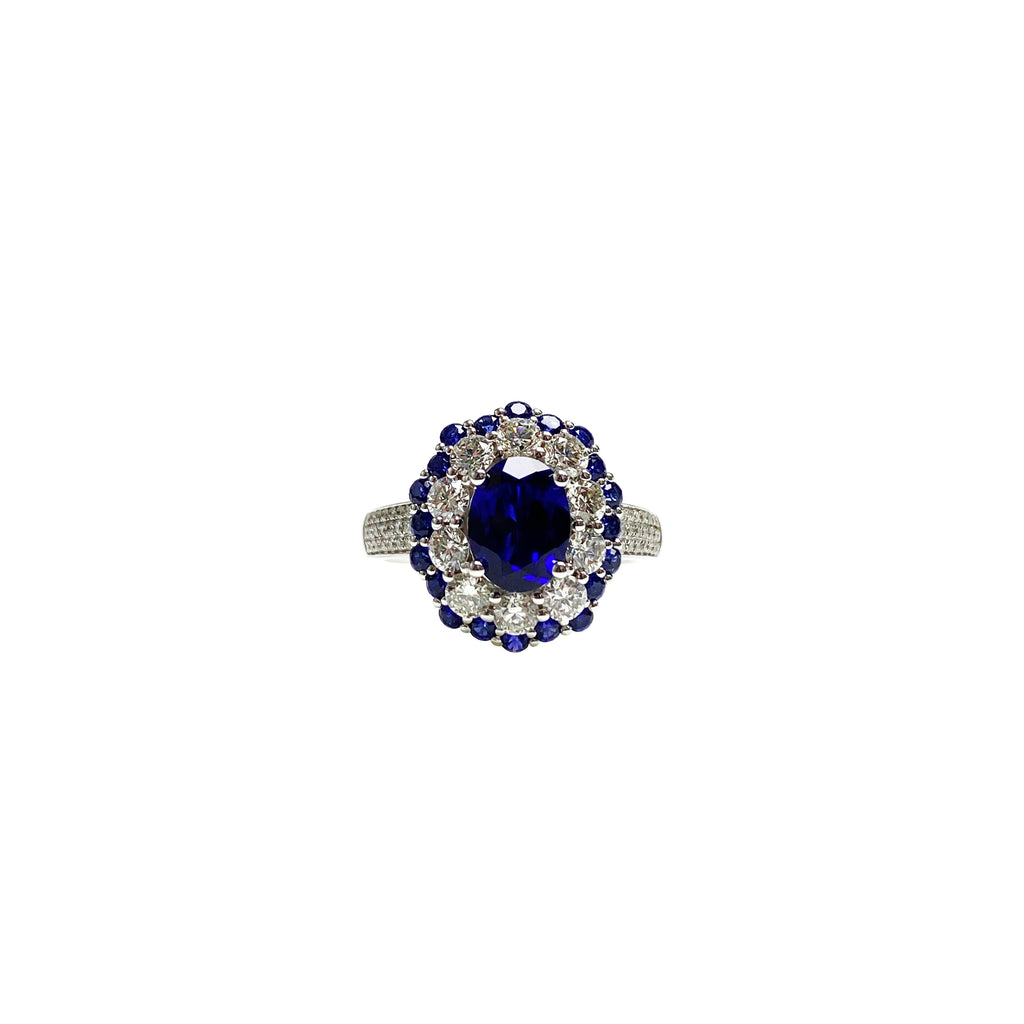 Oval Sapphire Ring in 18K White Gold